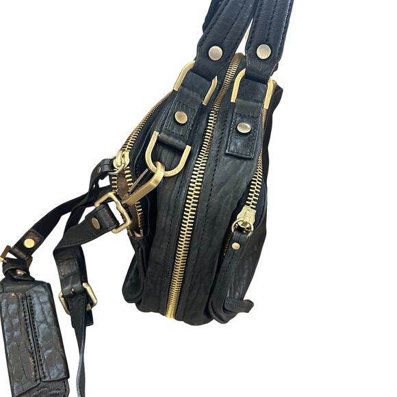 Kenneth Cole New York Black Pebbled Leather Crossbody Shoulder Bag - Picture 3 of 9